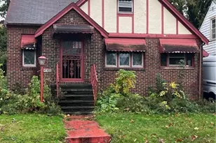 14906 Edgewood Ave, Loveland, OH 44128 - Photo 1