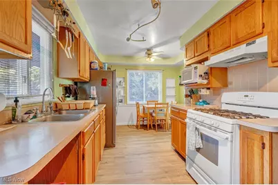 14429 Onaway Road, Huber Heights, OH 44120 - Photo 17