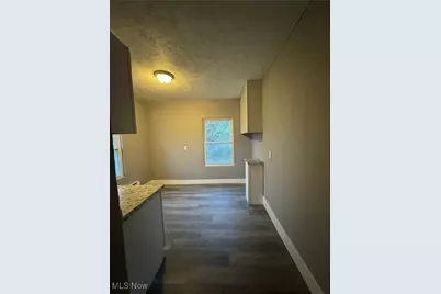 7210 Central Avenue, Loveland, OH 44104 - Photo 9