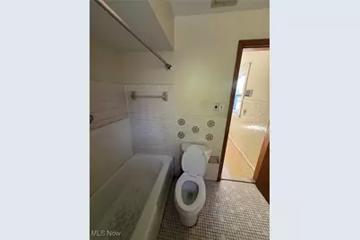 3660 E 76th Street #Down, Loveland, OH 44105 - Photo 15