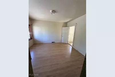 3660 E 76th Street #Down, Loveland, OH 44105 - Photo 9