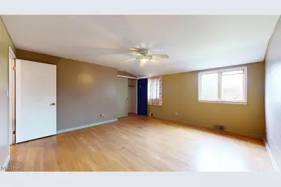 3283 Van Aken Boulevard, Huber Heights, OH 44120 - Photo 33