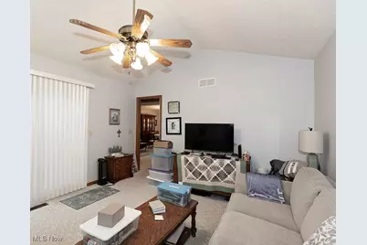 124 Oakley Green Drive, Elyria, OH 44035 - Photo 23