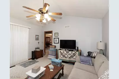 124 Oakley Green Drive, Elyria, OH 44035 - Photo 23