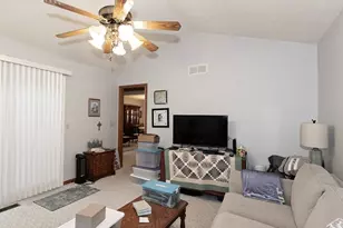 124 Oakley Green Dr, Elyria, OH 44035 - Photo 23