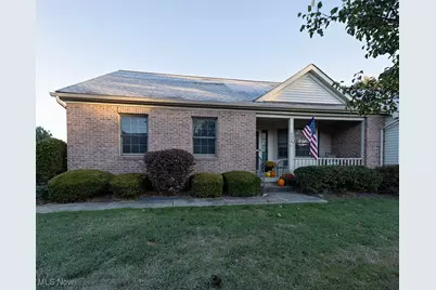 124 Oakley Green Drive, Elyria, OH 44035 - Photo 1