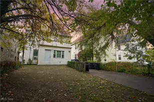 1198 Rozelle Ave, Loveland, OH 44112 - Photo 3