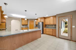 2366 Stony Hill Rd, Hinckley, OH 44233 - Photo 11