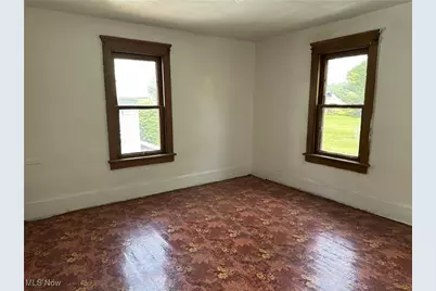 22841 Lake Park Boulevard, Alliance, OH 44601 - Photo 3