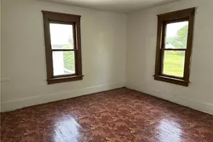 22841 Lake Park Blvd, Alliance, OH 44601 - Photo 3