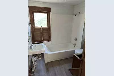 22841 Lake Park Boulevard, Alliance, OH 44601 - Photo 7