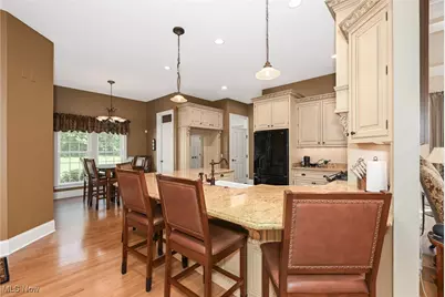 8540 Riverview Drive, Garrettsville, OH 44231 - Photo 17