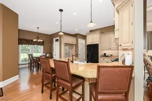 8540 River View Dr, Garrettsville, OH 44231 - Photo 17