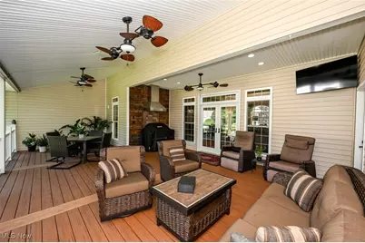 8540 Riverview Drive, Garrettsville, OH 44231 - Photo 11