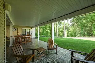 8540 River View Dr, Garrettsville, OH 44231 - Photo 3