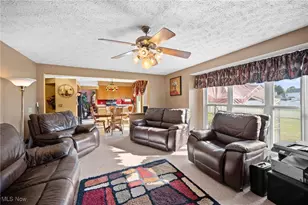 580 Colchester Ct, Akron, OH 44319 - Photo 7