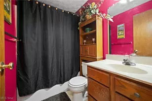 580 Colchester Ct, Akron, OH 44319 - Photo 27