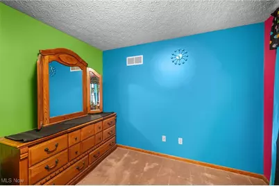 580 Colchester Court, Akron, OH 44319 - Photo 25