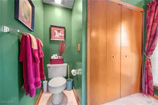 580 Colchester Ct, Akron, OH 44319 - Photo 17