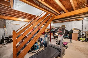 580 Colchester Ct, Akron, OH 44319 - Photo 31