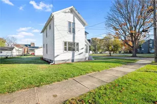 375 Pearl St, Leetonia, OH 44431 - Photo 3