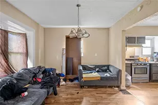 1231 Bellows St, Akron, OH 44301 - Photo 5