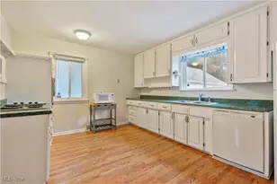 501 Woodrow St NW, North Canton, OH 44720 - Photo 7