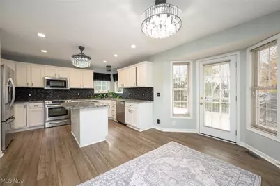 5114 Bayside Lake Boulevard, Stow, OH 44224 - Photo 13