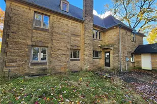 1854 5th Ave, Youngstown, OH 44504 - Photo 3