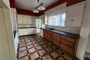 1854 5th Ave, Youngstown, OH 44504 - Photo 7