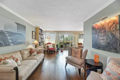 12900 Lake Avenue #127, Oakwood, OH 44107 - Photo 5