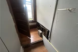 2292 E 90th St, Loveland, OH 44106 - Photo 9