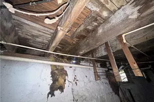 2292 E 90th St, Loveland, OH 44106 - Photo 27