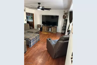 8470 Shadyview Avenue NW, Clinton, OH 44216 - Photo 5