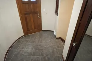 16212 Elsienna Ave, Loveland, OH 44135 - Photo 3