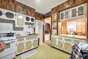 2023 Robin St, Oakwood, OH 44107 - Photo 27