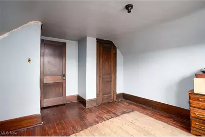 30 W Hiram Street, Barberton, OH 44203 - Photo 27