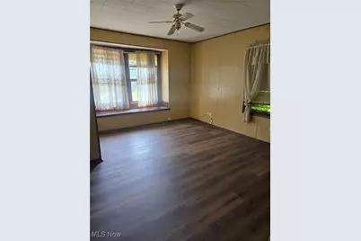 236 Fairgreen Avenue, Youngstown, OH 44504 - Photo 7