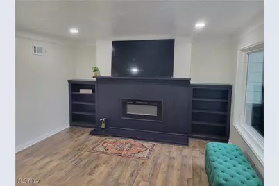 5285 Mardale Avenue, Huber Heights, OH 44146 - Photo 7