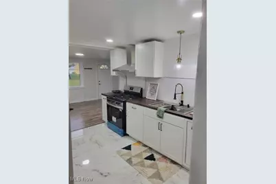 5285 Mardale Avenue, Huber Heights, OH 44146 - Photo 9