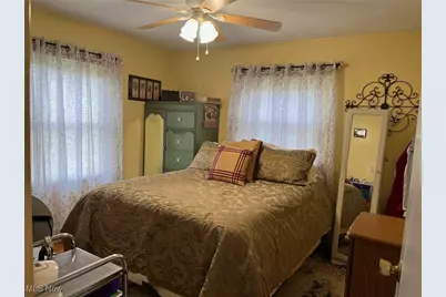 4041 Fairlawn Heights Drive SE, Warren, OH 44484 - Photo 19