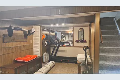 4041 Fairlawn Heights Drive SE, Warren, OH 44484 - Photo 21