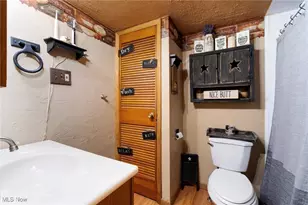 15167 Cricket Ln, East Liverpool, OH 43920 - Photo 17