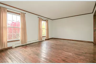 10315 Pinegate Drive, Chardon, OH 44024 - Photo 7