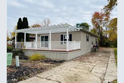 268 Twin Lakes, Elyria, OH 44035 - Photo 3