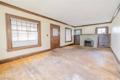 222 Central Parkway Avenue SE, Warren, OH 44483 - Photo 5