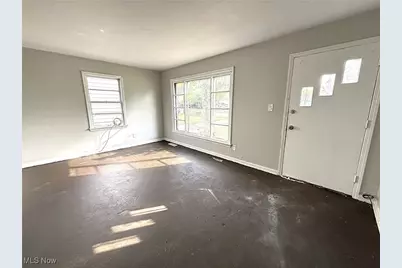 12510 Summerland Avenue, Loveland, OH 44111 - Photo 9