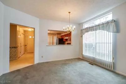 1111 Lake Meadow Lane, Brunswick, OH 44212 - Photo 7
