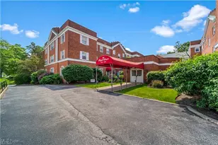 19436 Van Aken Blvd, Huber Heights, OH 44122 - Photo 3