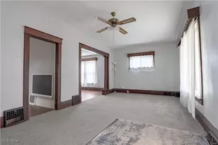 174 W Wayne St, Alliance, OH 44601 - Photo 9